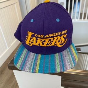 Men’s Los Angeles Lakers cap